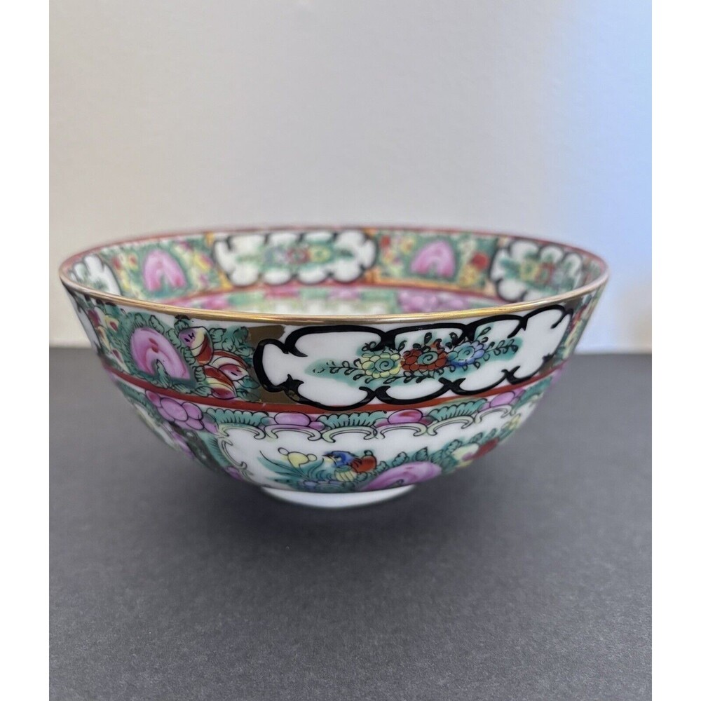 Vintage 20th C. Macau Chinese Hand Painted Famille Rose Bowl